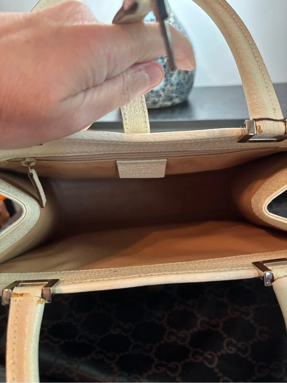 ARCHIVAL Rare Vintage Gucci Tom Ford Off-White Pebbled Leather Jackie Tote Bag